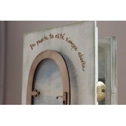 Libro: Mi puerta está completamente abierta (madera) · FCO-l07 · ARTE4023