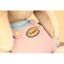 Conejita con peto rosa 25cm Pel25