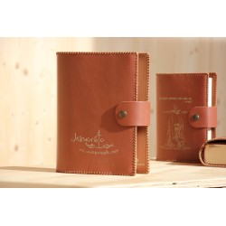 Funda de Biblia grabada: Jesucristo mi inseparable vivir (marrón).  ARTESANO. BIB001 · ARTE10001