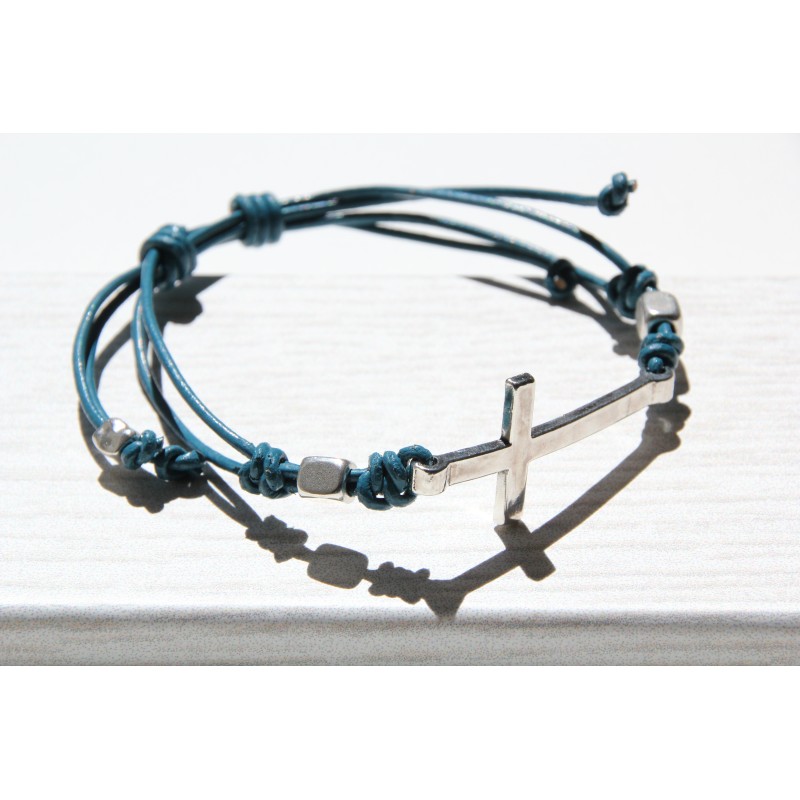Pulsera cruz cuero 1005