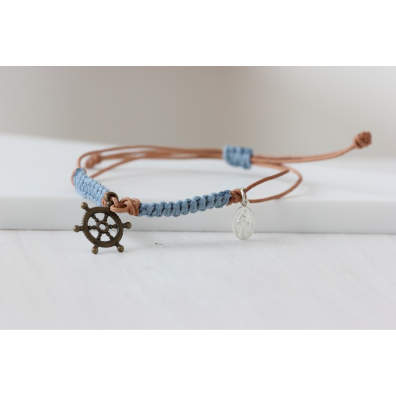 Pul. Cuero y macrame simbolo 1519