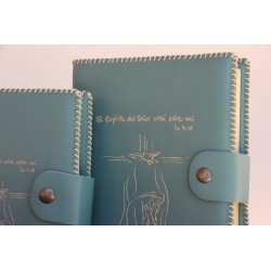 Funda de Biblia grabada: El Espiritu del señor está sobre mí (verde oscuro) ARTESANO BIB004vo · ARTE