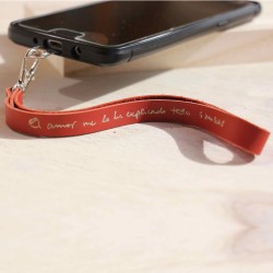 Cuelga móvil de cuero. El Amor me lo ha explicado todo. Rojo. MOV-exp-ROJ· POPU204