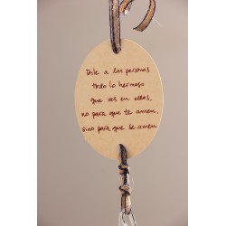 Miniatura. Dile a las personas todo lo bello que ves · Mn005 · REG2005