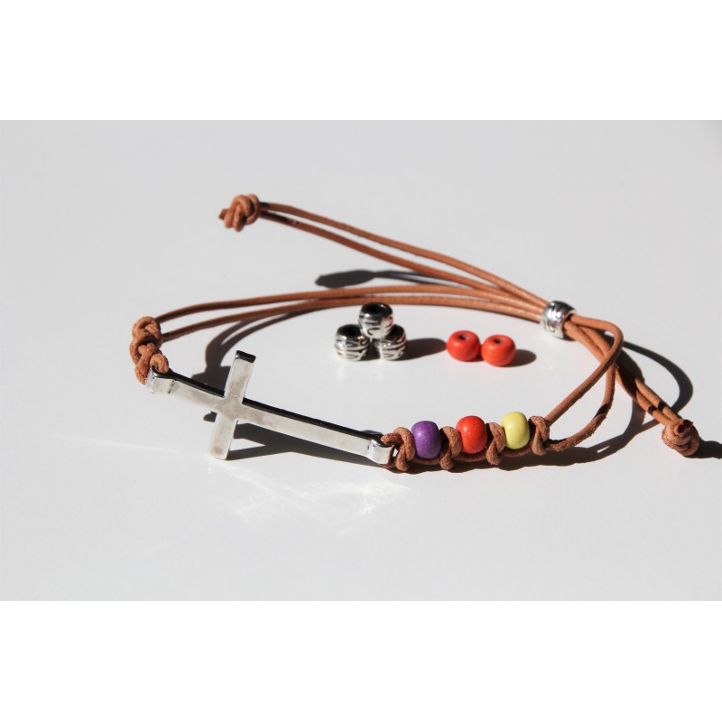 Pulsera cruz cuero 1006