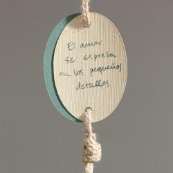 Miniatura. El amor se expresa en los pequeños deta. Mn002 · REG2002