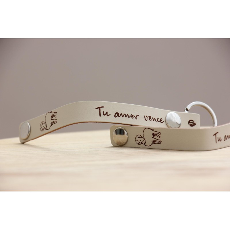 EL CORDERO. VV-Llavero Snap Urban-Sandshell. Tu amor vence. Mod2408