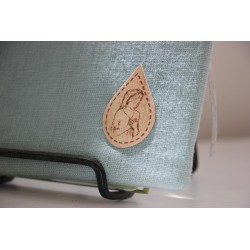 Funda para Tablet con la Bella Patora (Verde agua). ARTESANO. Bep-Ver · POPU4